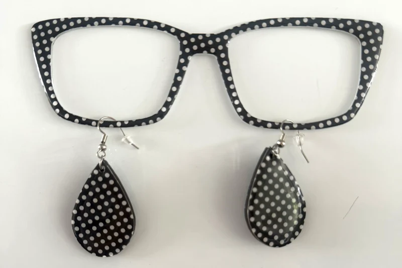 Kirby Topper; black and white polka dots with matching earrings