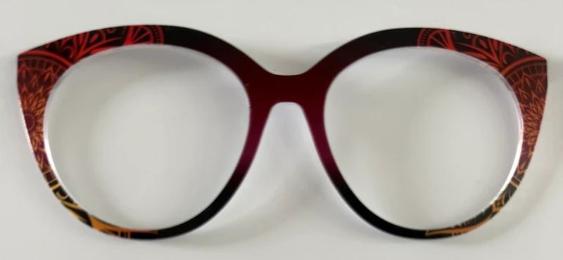 PAIR Zuri Topper; red toned design/ burgundy and black vertical fade