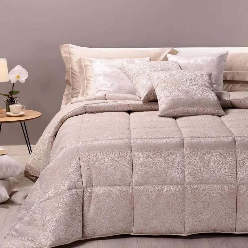 Trapunta in Raso Jacquard Poetic Dreaming Barocco