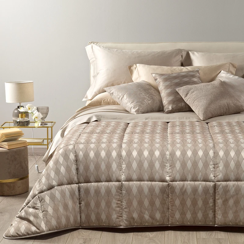 Trapunta nuit Barocco in Raso Jacquard 300 gr/mq