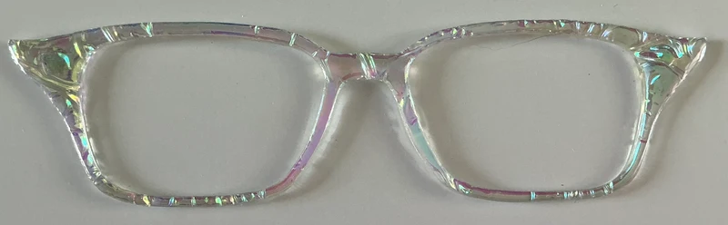 Finley Topper; winged clear crackle