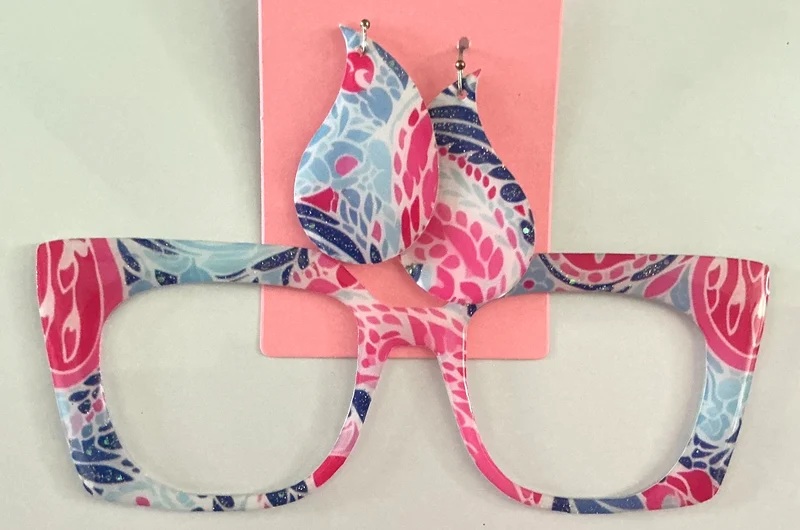 NEW Murphy Topper; hybrid; pink and blue flowers with matching earrings