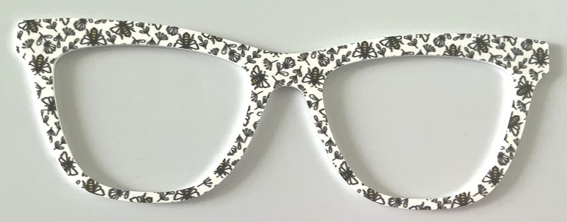 Harper Topper: black and white bees and flowers