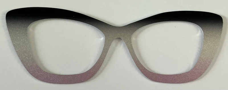 Wanda Topper; Lea’s metal hybrid; pink/black gradient