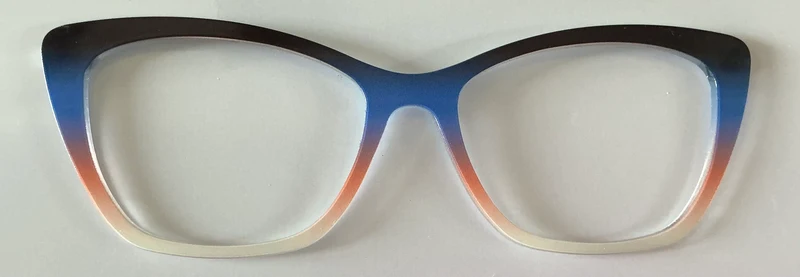 PAIR Wanda Topper; blue to cream gradient