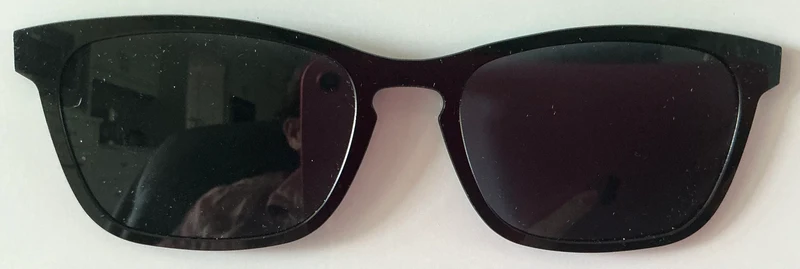 PAIR Casper Topper; black polarized sun top