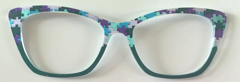 PAIR Wanda Topper; puzzle pieces/green split