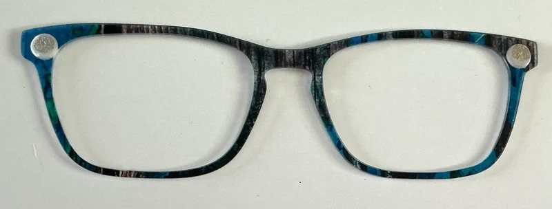 Casper Topper; dark toned vertical stripes