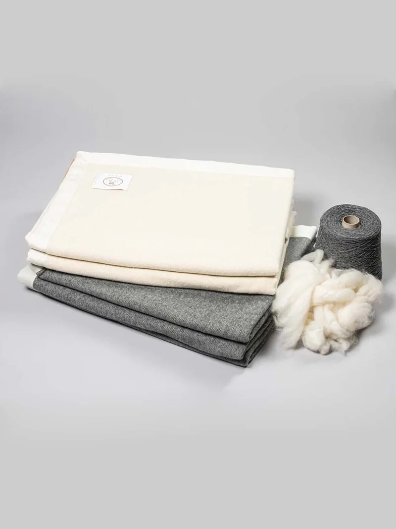 Coperta DESY in Lana e Cashmere di Co.Bi
