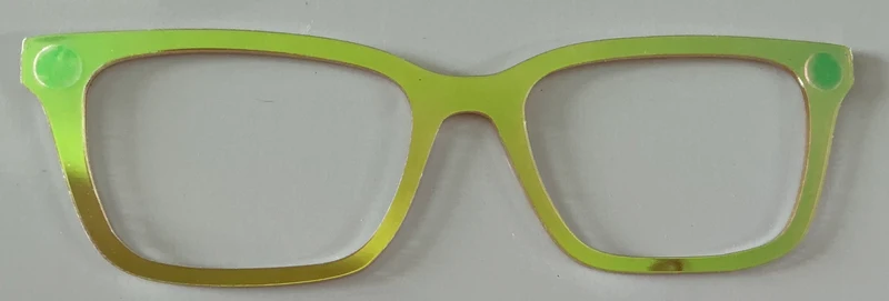 Larkin Topper; Laser Nonna; light yellow iridescent