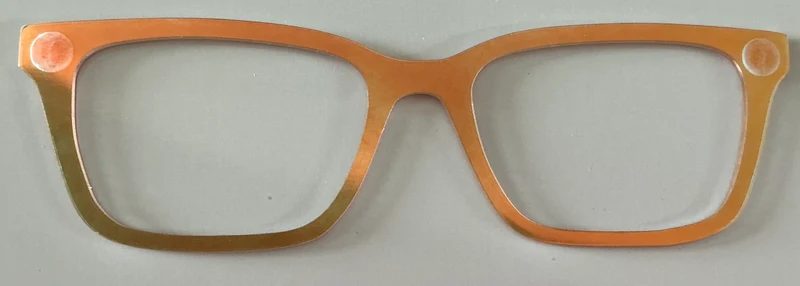 Larkin Topper; Laser Nonna; light orange iridescent