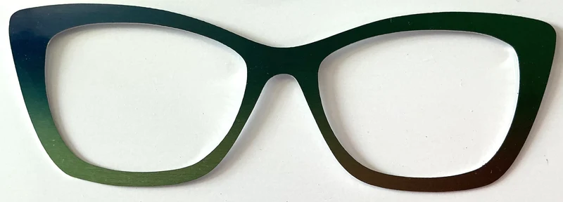 Wanda Topper; Leas Metal, green gradient