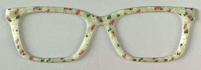 Larkin Topper; ladybugs and flowers