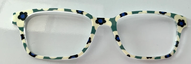 PAIR Finley Topper; white flowers on green