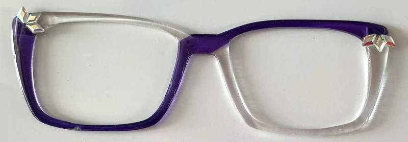 Kirby Topper; purple to clear with embellishments