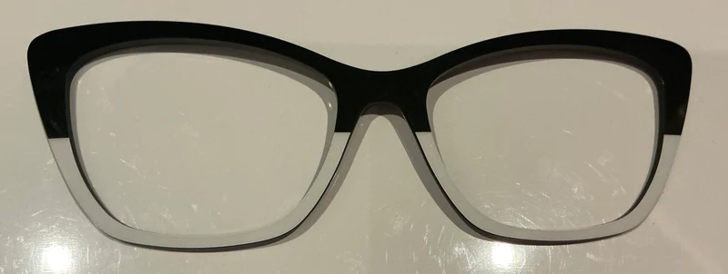 PAIR Wanda Topper, black and white split