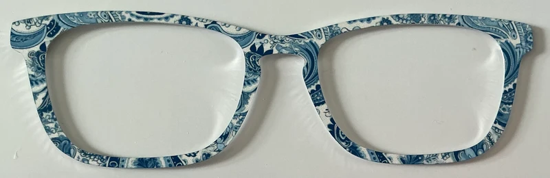 Casper Topper; Lea’s Metal Treasures; blue and white paisley