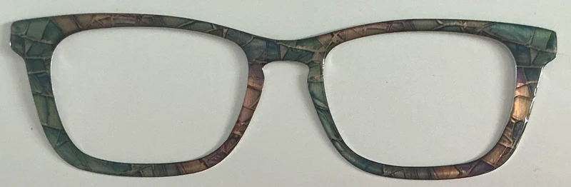 Casper Topper; Lea’s Metal Treasures; RESINED; gold and green reptile pattern