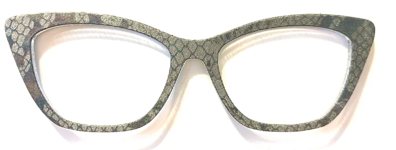 Wanda Topper; Laser Nonna; alligator scales