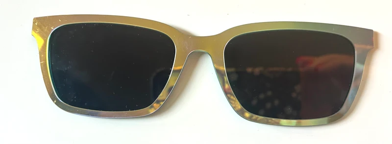 PAIR Larkin Topper; the polarized iridescent sun top