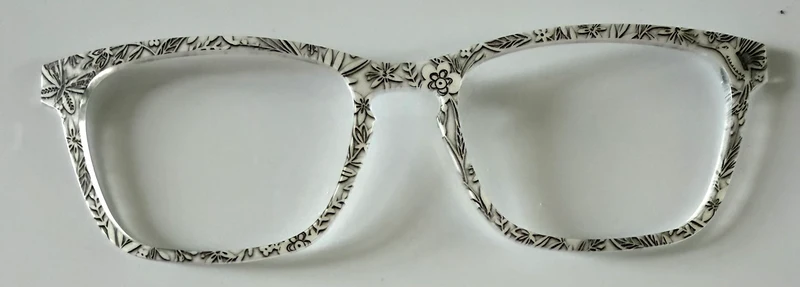 PAIR Casper Topper; garden lace design