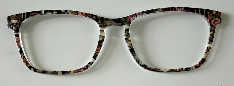 PAIR Casper Topper; gothic themed library