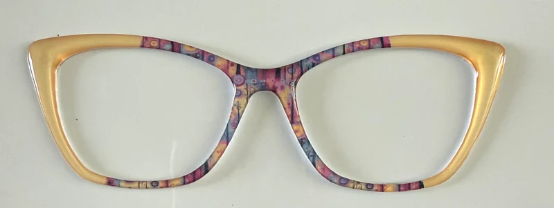 Wanda Topper; Framefetti; Klimt inspired design/ gold vertical split