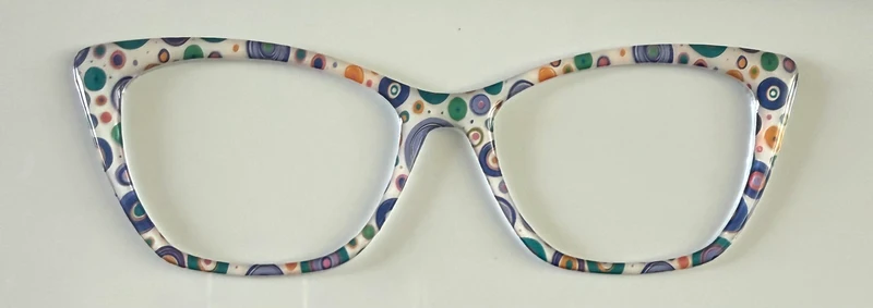 Wanda Topper; Framefetti; multicolored circles