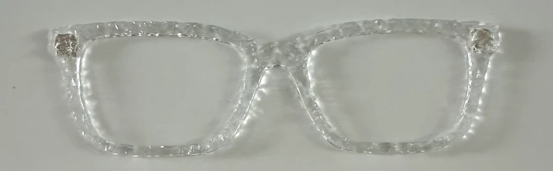 Larkin Topper; clear textured