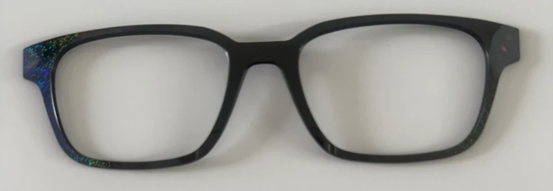 PAIR Premium Larkin Topper; black holographic dots