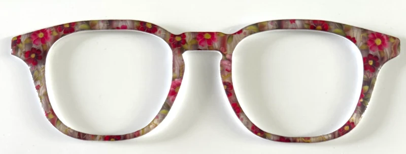 Soto Topper; red and pink flowers