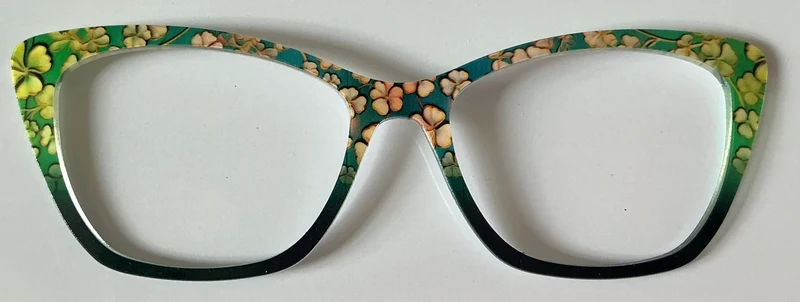 PAIR Wanda Topper; Ornate Shamrocks