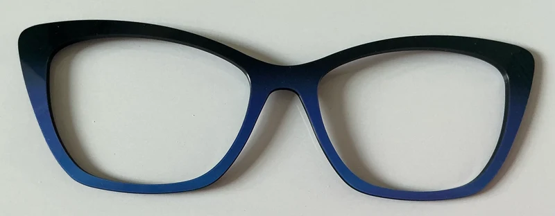 PAIR Wanda Topper; black to blue gradient