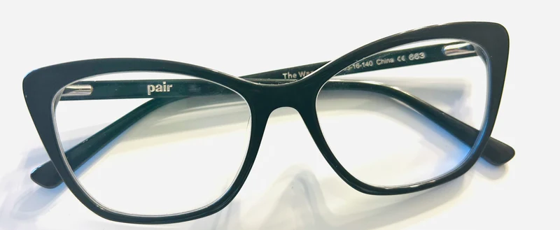 PAIR Black Wanda Frame