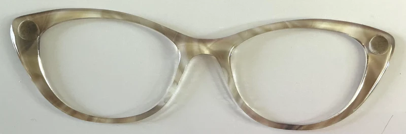Ella Topper; semi-translucent tan swirls
