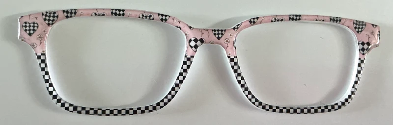 Finley Topper; Kady’s Topper and Charms; black and white squares/hearts on pink split