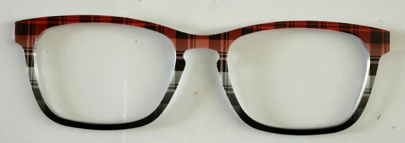 PAIR Casper Topper;red and gray plaid fade to black