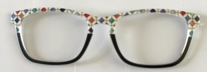 PAIR Casper Topper; tile design/black split