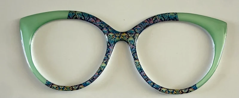 NEW Zuri Topper; Framfetti; geometric design/aqua vertical fade