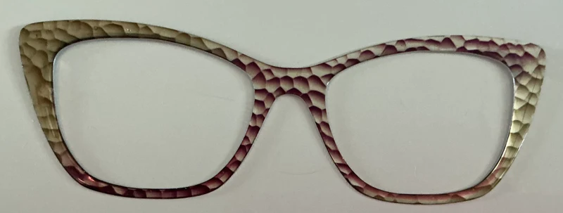 Wanda; Tasha's Top Frames; gold dragon scale