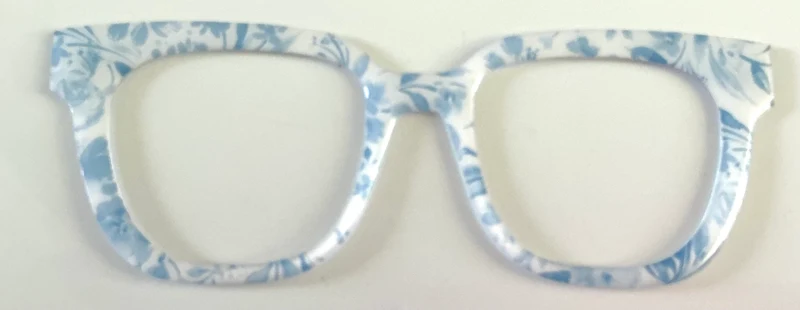 Murphy Topper; white and light blue floral