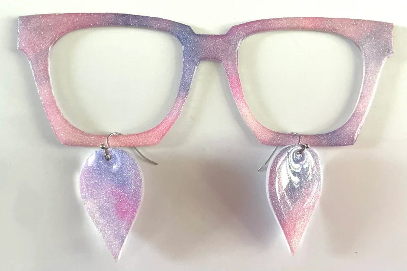 Murphy Topper; pastel pink and purple shimmer matching earrings