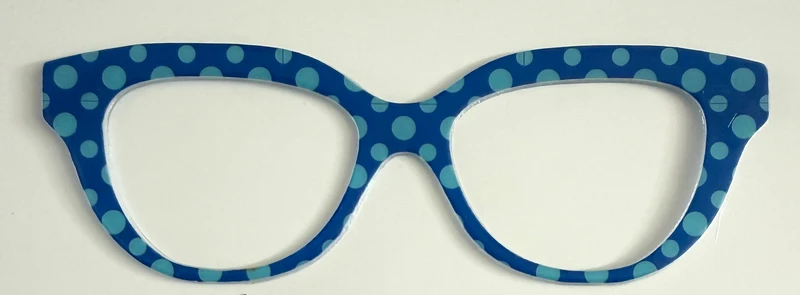 Quinn Topper; light blue to dark blue dots