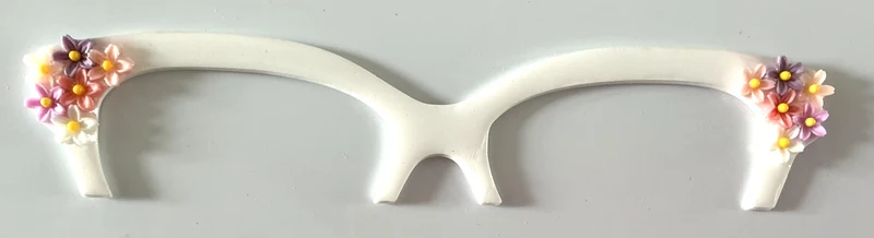 Quinn Brow Topper; delicate flowers on white