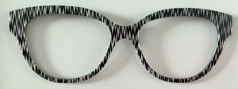 PAIR Premium Quinn Topper; B & W Chevron