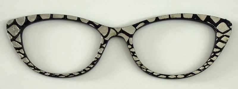 Ella Topper; silver and black scales