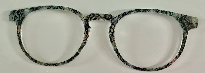 PAIR Soto Topper; gray snake skin