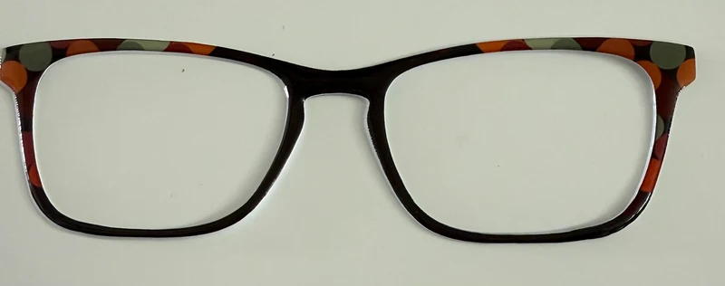 Casper Topper; circles to black diagonal split