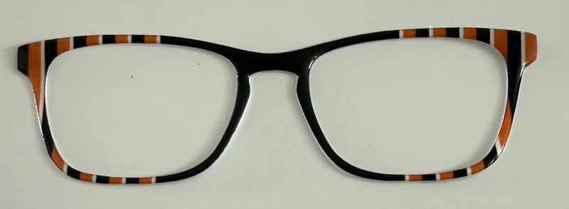 Casper Topper; Creator; orange stripes to black vertical split