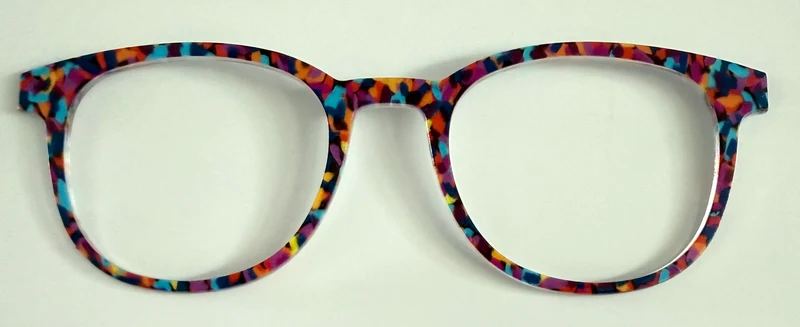 PAIR Reese Topper; confetti